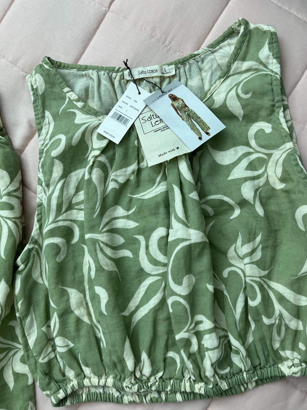 100%Cotton Sleeveless top and Olive Floral Wide-Leg pants - Picture 4 of 8